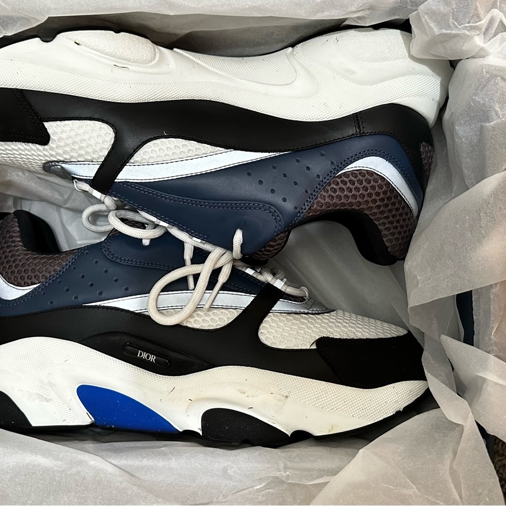 Dior B22 Sneakers - Picture 4 of 8